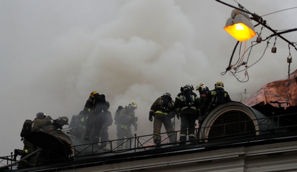 Ρωσία: Φωτιά στο Μουσείο Πούσκιν της Μόσχας (pics &vid)