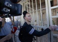 Βίκυ Σταμάτη: Στις φυλακές για να δει τον Άκη Τσοχατζόπουλο