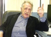 Κώστας Βεργόπουλος: Πληροφορίες ότι έφυγε από τη ζωή ο οικονομολόγος, συγγραφέας και διανοητής
