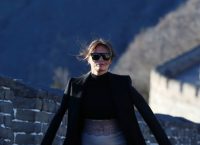 Μελάνια Τραμπ: Η χριστουγεννιάτικη σέλφι της Πρώτης Κυρίας των ΗΠΑ (pic)