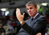 Τέλος ο Σούμποτιτς από την Τσιμπόνα