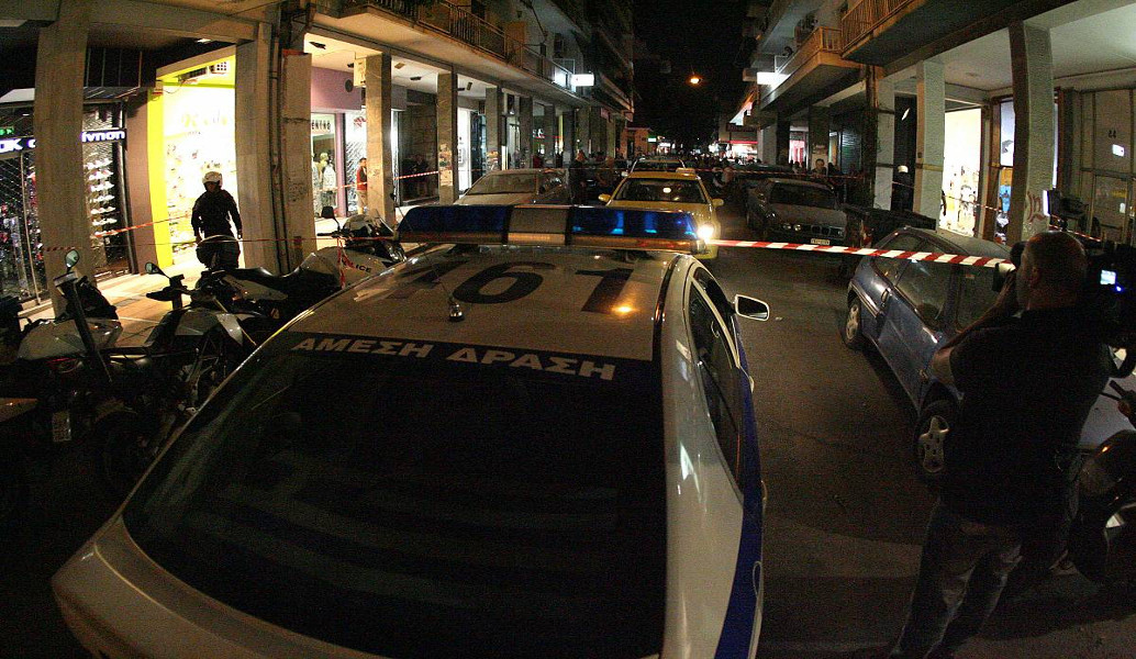 Πυροβολισμοί – Παγκράτι: Σε ξεκαθάρισμα λογαριασμών αποδίδει η αστυνομία το αιματηρό επεισόδιο