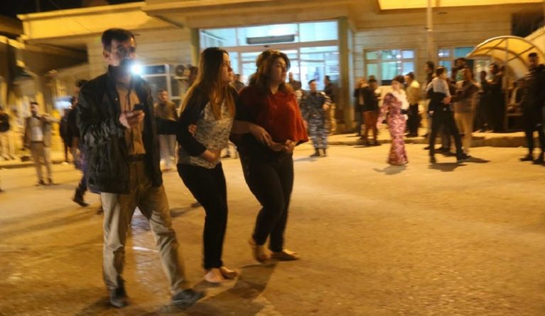 Σεισμός: Πάνω από 200 νεκροί σε Ιράν και Ιράκ απ’ τα 7,3 Ρίχτερ (pics & vid)