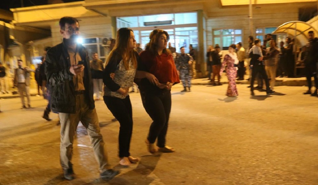 Σεισμός: Πάνω από 200 νεκροί σε Ιράν και Ιράκ απ’ τα 7,3 Ρίχτερ (pics & vid)