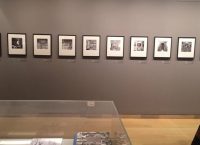 “Όταν το φως χορεύει, μιλώ δίκαια”: Ο Γιώργος Σεφέρης και η ποίησή του μέσα από τη ζωγραφική και τη φωτογραφία, στο ίδρυμα Θεοχαράκη