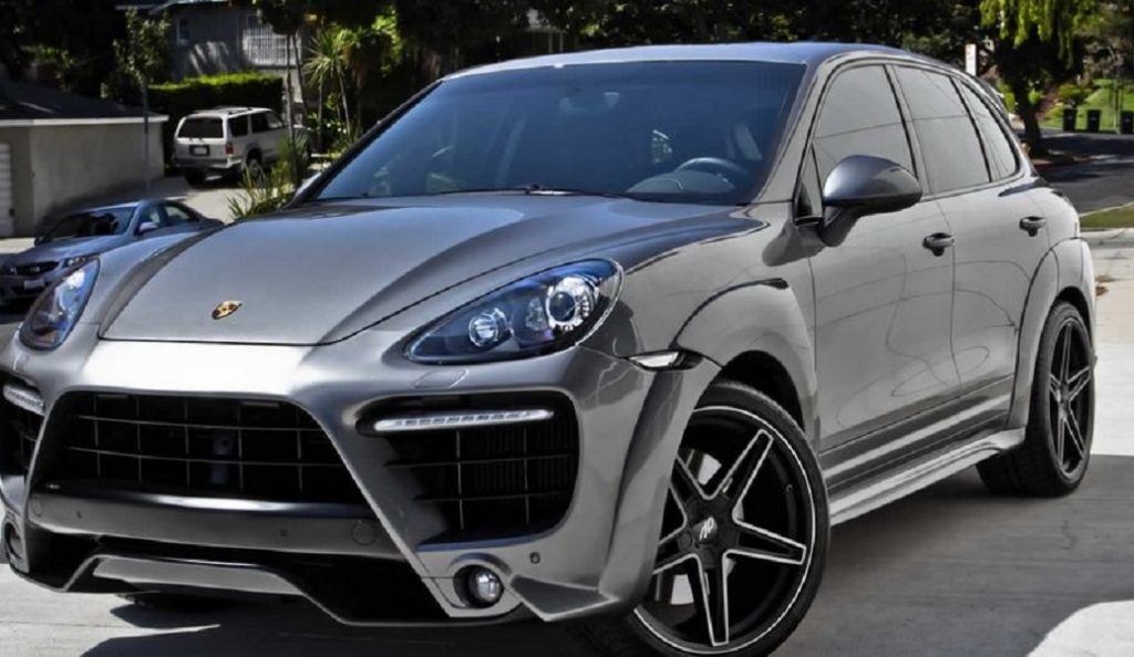 Lamborghini 400.000 ευρώ: Οι 7 παίκτες που είχαν τα πιο ακριβά αυτοκίνητα στην Ελλάδα (pics)