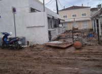 ΕΜΥ: Γιατί πλημμύρισαν Νέα Πέραμος και Μάνδρα Αττικής – Τι ρόλο παίζει η κλιματική αλλαγή