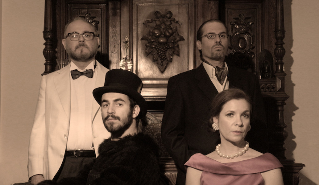 «Ο Γορίλας και η Ορτανσία» στο θέατρο «Έαρ Βικτώρια»