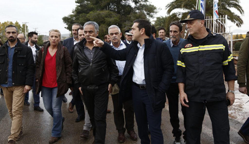O Αλέξης Τσίπρας στο πλευρό των Ρομά στη Φυλή