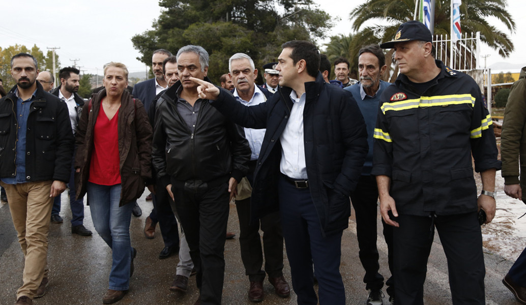 O Αλέξης Τσίπρας στο πλευρό των Ρομά στη Φυλή