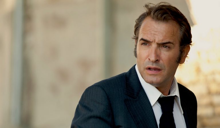 Γαλλία: Ο Λικ Μπεσόν μεταμορφώνει τον Ζαν Ντιζαρντέν σε ένας ξεχωριστό “Γάλλο Ντετέκτιβ”