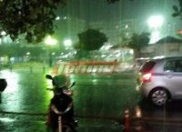 Πάτρα: Χαλάζι και έκτακτα καιρικά φαινόμενα μέσα στην πόλη (pics & vid)