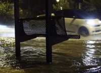Αθήνα: Ισχυρή καταιγίδα σαρώνει στην πρωτεύουσα (vids)