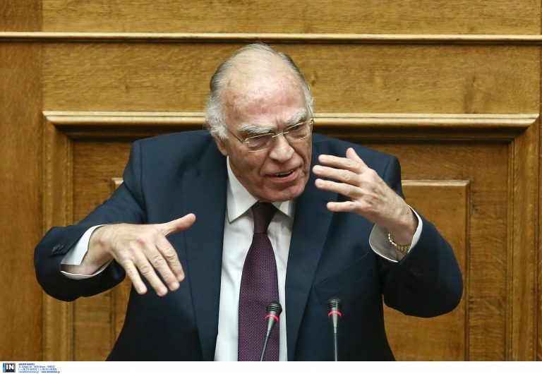 Βασίλης Λεβέντης: Ο νόμος λαιμητόμος θα ψηφιστεί από την “δικτατορία των 153”