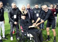 Ευγένιος Γκέραρντ: Συγκίνηση στο φιλικό προς τιμήν του (vid)