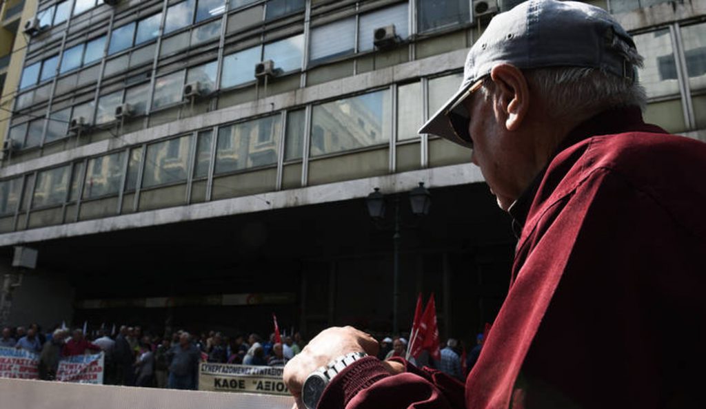 Γενική Γραμματεία Πρόνοιας: Έχουν ήδη εγκριθεί 75.000 αιτήσεις για το κοινωνικό μέρισμα