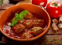 Η συνταγή της ημέρας: Ντοματοκεφτέδες νηστίσιμοι