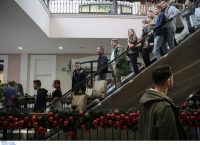 ΕΣΕΕ: 1,59 δισεκατομμύρια ευρώ στην αγορά από το δώρο των Χριστουγέννων