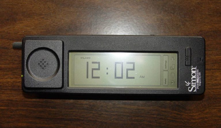 Αυτό ήταν το πρώτο Smartphone στον κόσμο, που γιορτάζει τα 25α του γενέθλια (pics)