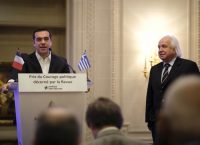 Αλέξης Τσίπρας: “Το βραβείο ανήκει στον ελληνικό λαό” – Ο χαιρετισμός στα γαλλικά (pics &vid)