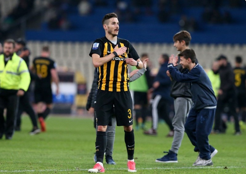 Λόπες: ”Ο ένας θυσιάζεται για τον άλλον”