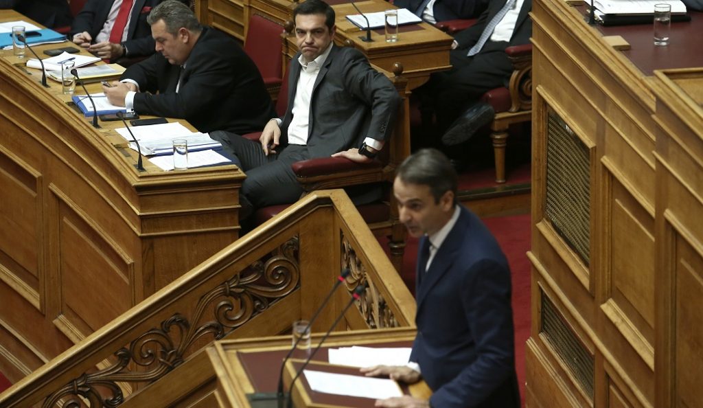 ΝΔ για πώληση όπλων στη Σαουδική Αραβία: Να κληθεί στη Βουλή ο Παπαδόπουλος