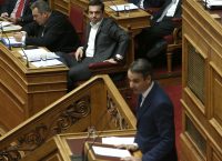 ΝΔ για πώληση όπλων στη Σαουδική Αραβία: Να κληθεί στη Βουλή ο Παπαδόπουλος