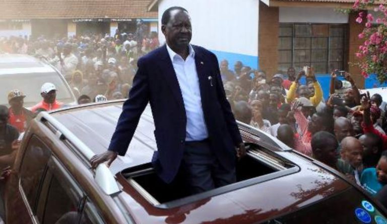 Κένυα: Ο Ράιλα Οντίνγκα διαβεβαιώνει πως θα ορκισθεί πρόεδρος