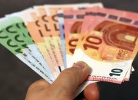 Κοινωνικό Εισόδημα Αλληλεγγύης: Πότε θα καταβληθούν τα χρήματα