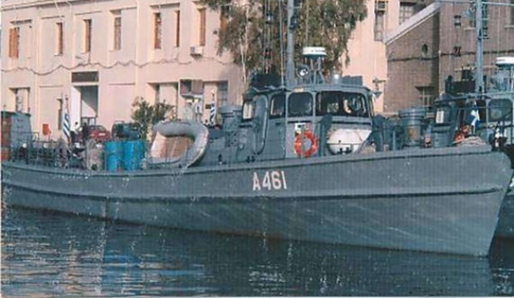 Πολεμικό Ναυτικό: Προσάραξε κι άλλο πλοίο – Σε νησίδα στον Πόρο