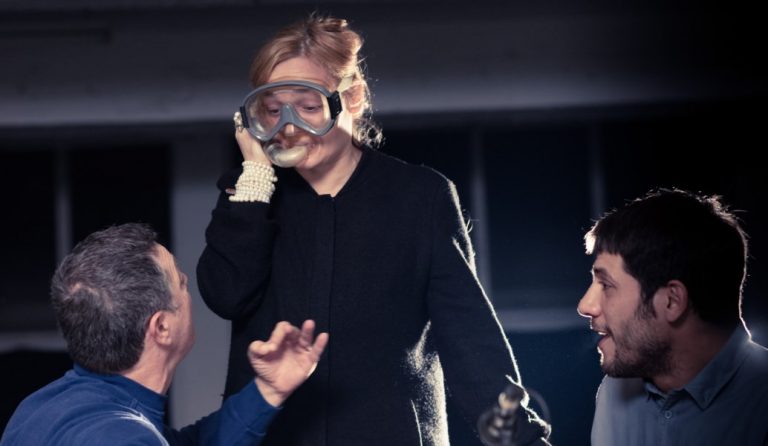 Αντιγόνη – Lonely Planet της Λένας Κιτσοπούλου στη Στέγη Γραμμάτων & Τεχνών!