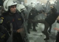Δικαστικοί υπάλληλοι: Διακόπτουν τις εργασίες τους – Διαμαρτύρονται για τα χημικά στο Ειρηνοδικείο