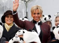 Μπριζίτ Μακρόν: Έγινε η νονά ενός… πάντα (pics)