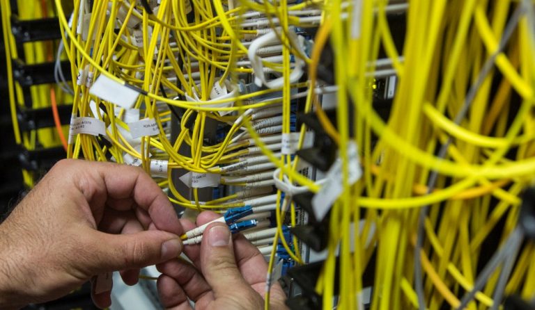Γρήγορο internet νέας γενιάς για νοικοκυριά και επιχειρήσεις  με το Vοdafone Ηοme Double Play Fiber 100 Mbps