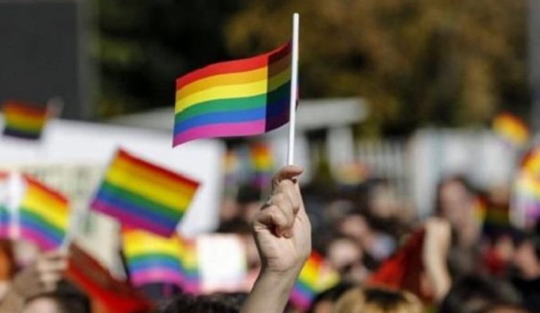 Αυστρία: Το Συνταγματικό Δικαστήριο νομιμοποίησε το γάμο ομοφύλων