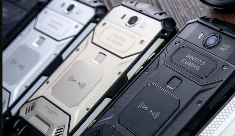 Doogee s60: Το κινητό που αντέχει στα δύσκολα (vid)