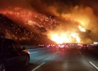 Καλιφόρνια: Η μεγαλύτερη πυρκαγιά στην ιστορία της χώρας θα καίει όλο τον Αύγουστο