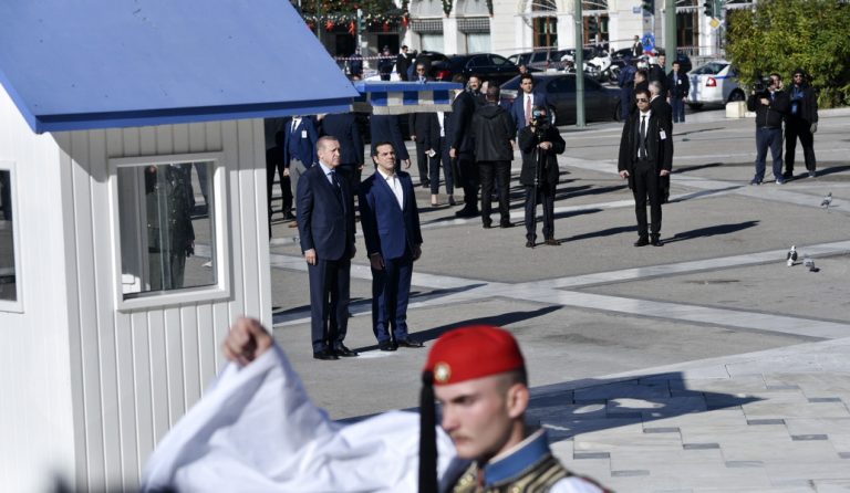 New York Times: Ο Ερντογάν ήθελε φωτογραφία σε μία χώρα μέλος της Ευρωπαϊκής Ένωσης