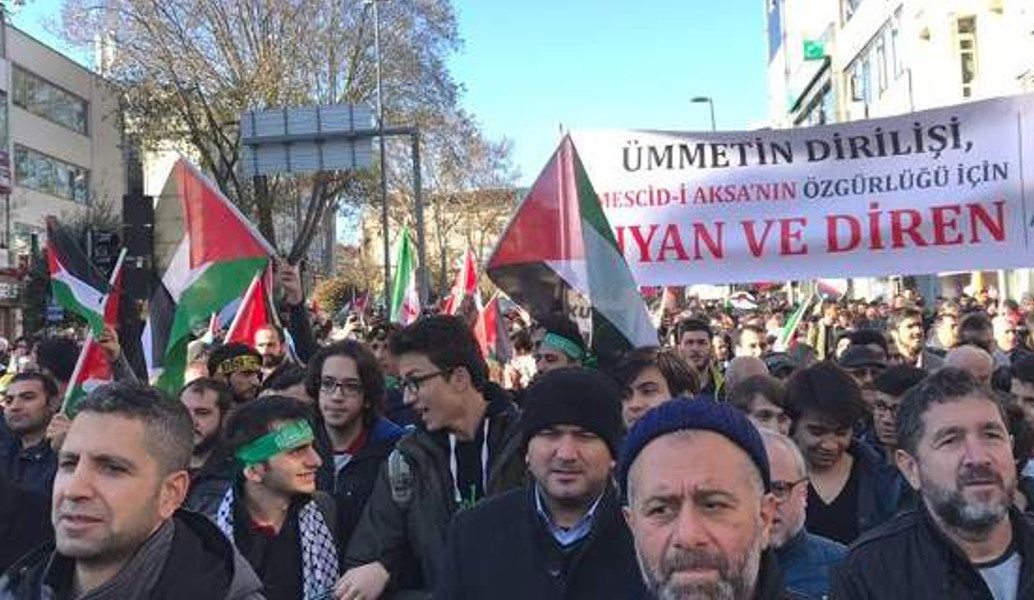 Κωνσταντινούπολη: Διαδήλωση κατά της απόφασης Τραμπ για την Ιερουσαλήμ (vid)