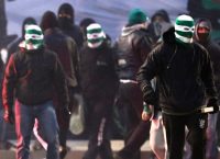Επεισόδια στο Μετς, επιτέθηκαν σε οπαδούς του Παναθηναϊκού