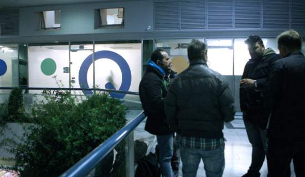 Qualco: Η στιγμή της παρέμβασης αναρχικής συλλογικότητας στην εισπρακτική εταιρεία (vid)