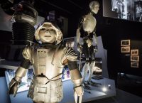 “Science Fiction: ταξίδι στο άγνωστο”: Με τη στήριξη της COSMOTE στη Στέγη του Ιδρύματος Ωνάση (vid)