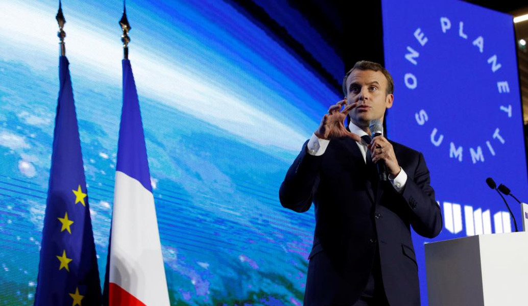 Μακρόν στο One Planet Summit: Χάνουμε τη μάχη με το κλίμα