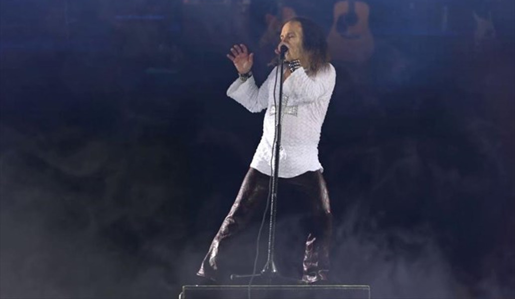 Ronnie James Dio: Ο θρυλικός performer επί σκηνής 7 χρόνια μετά τον…θάνατό του (pics)