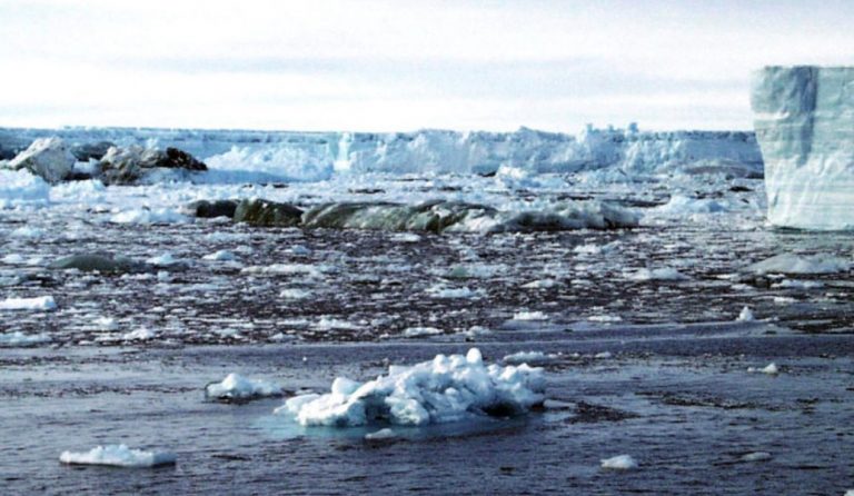 Αρκτική: Θερμαίνεται με τον ταχύτερο ρυθμό των τελευταίων 15 αιώνων
