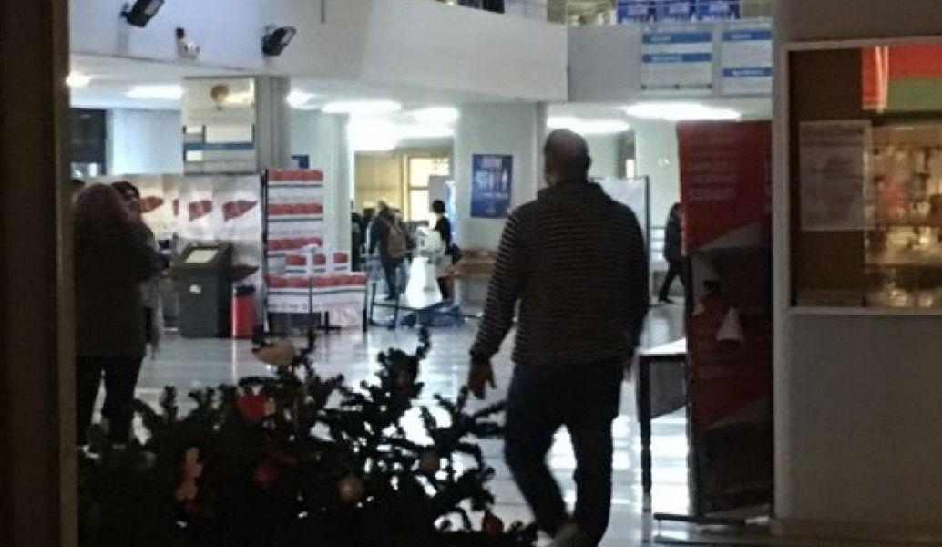 Πανεπιστήμιο Μακεδονίας: Εισβολή αντιεξουσιαστών με λοστούς – Χτύπησαν φοιτητές (pics)