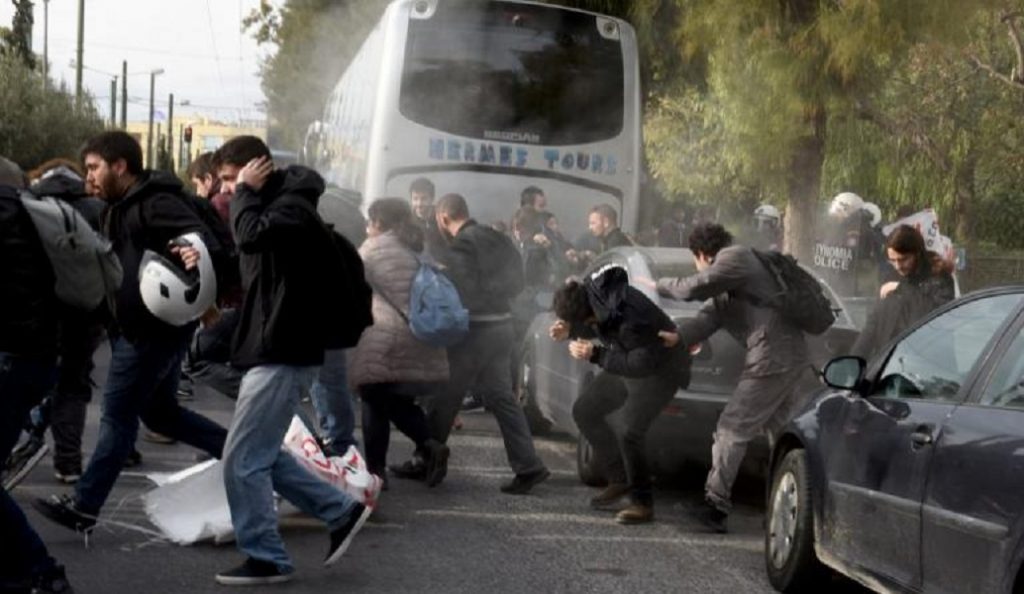 Τώρα: Χαμός με οπαδούς του ΠΑΟΚ