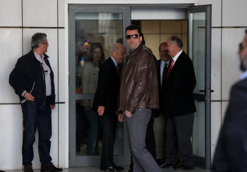 Άγιοι Ανάργυροι: Αυτός είναι ο αστυνομικός που σκότωσε την οικογένειά του και αυτοκτόνησε (pics)