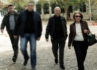 Κώστας Σημίτης: Συντετριμμένος από την τραγωδία που προκάλεσε ο φρουρός του στους Αγίους Αναργύρους