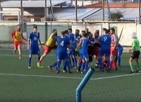 Χαμός σε ματς στα Χανιά: Πιάστηκαν στα χέρια οι ποδοσφαιριστές